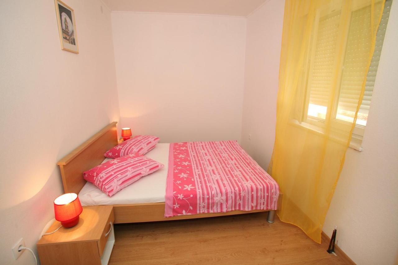 Apartmani Petra โตรกีร์ ห้อง รูปภาพ